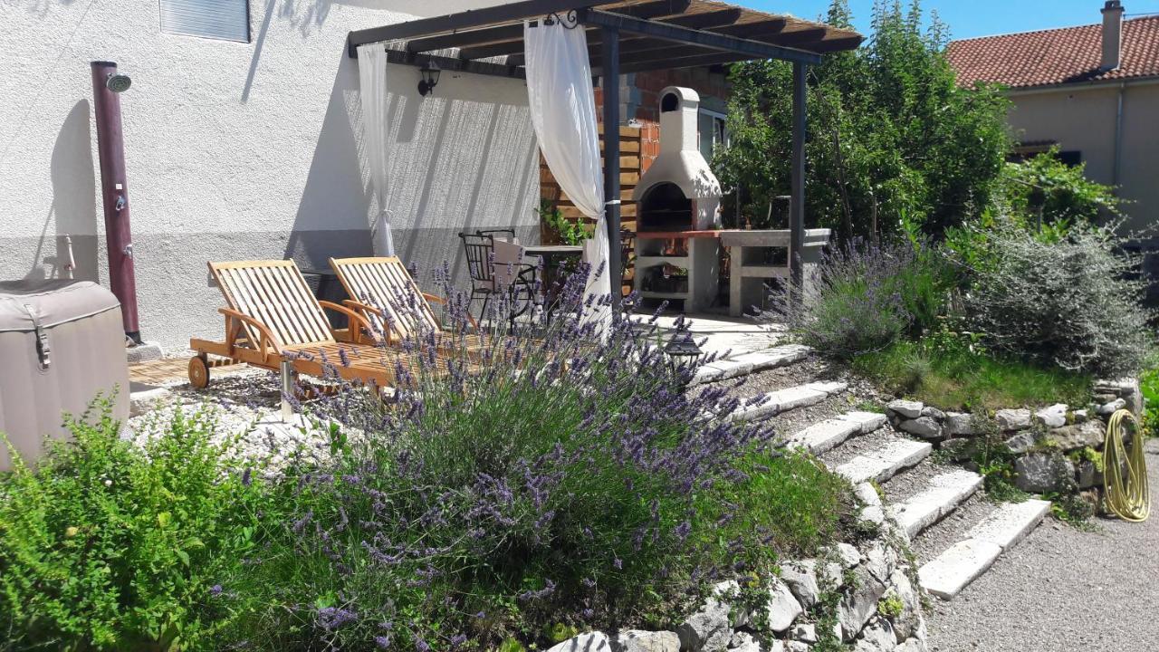 Holiday Home Ivana Pasjak Extérieur photo